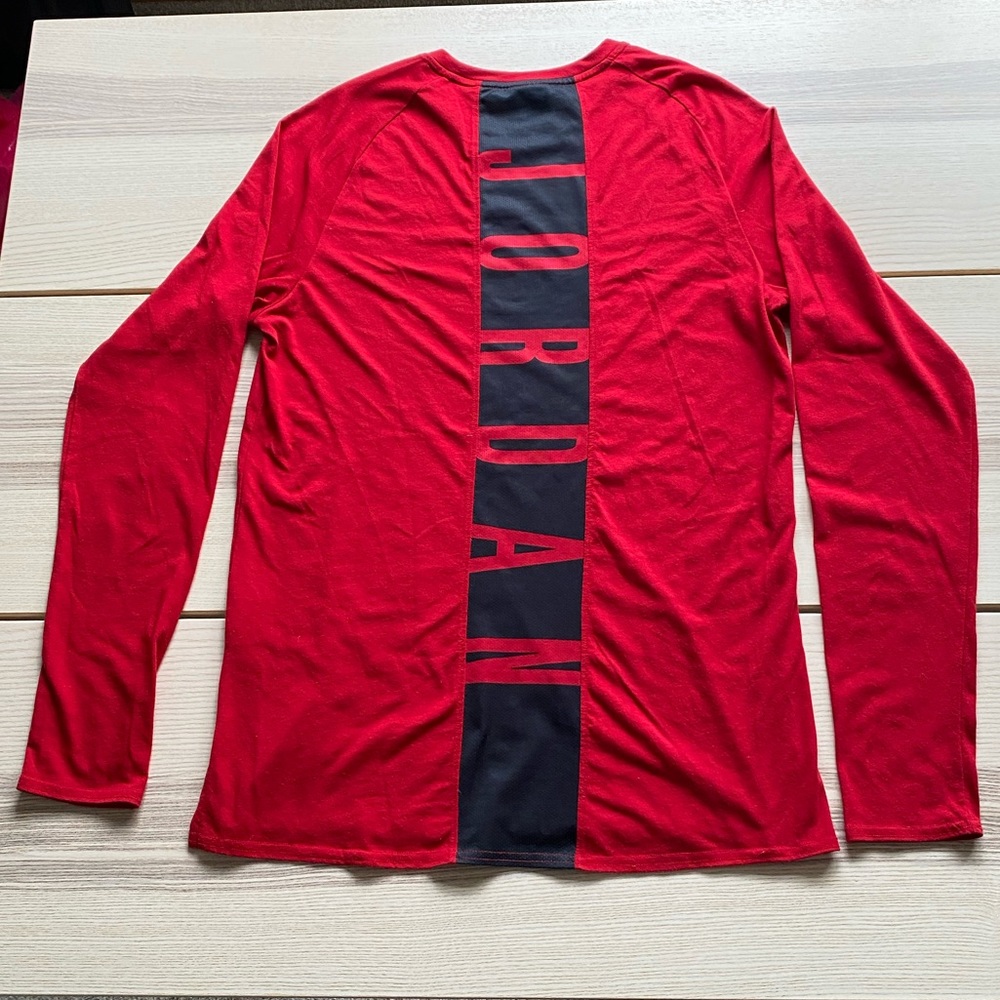 💥 LIMITED EDITION Jordan long sleeve Red Mens medium